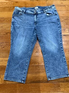 Maurice’s Mid Rise denim capri